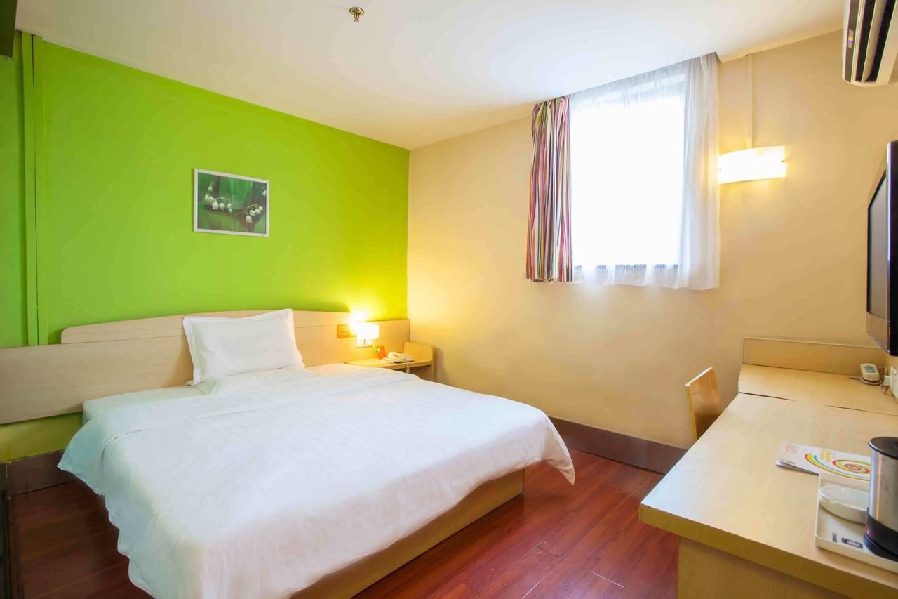 7Days Inn Wuhan Zhuankou Development Zone Jianghan University Quarto foto