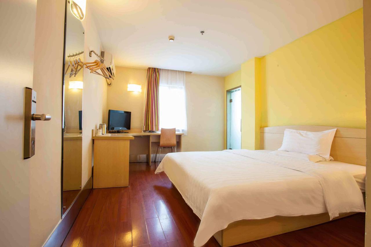 7Days Inn Wuhan Zhuankou Development Zone Jianghan University Quarto foto