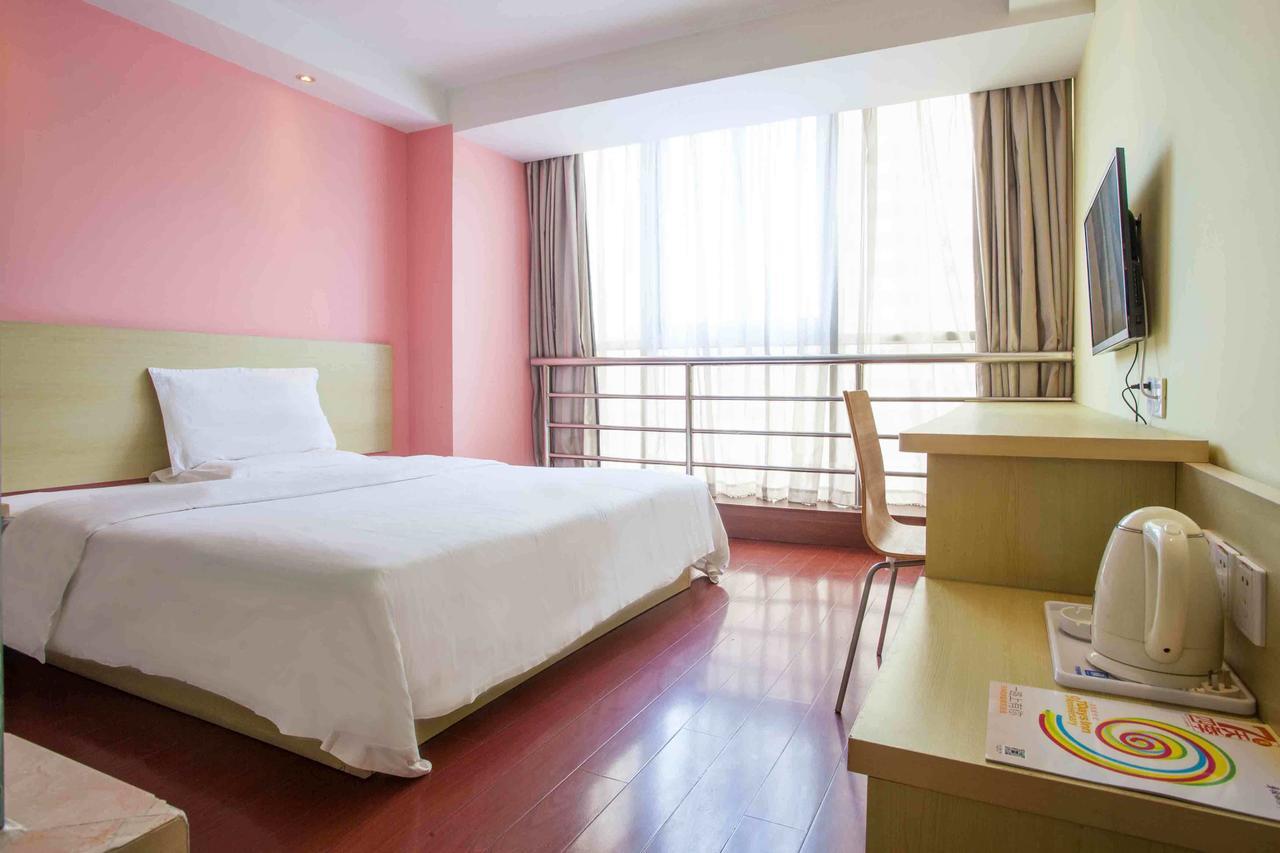 7Days Inn Wuhan Zhuankou Development Zone Jianghan University Quarto foto